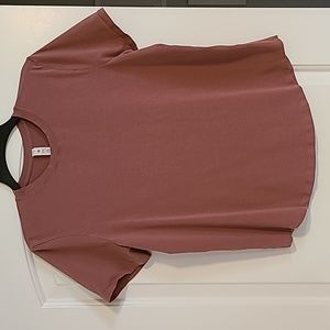 Lululemon love crew tshirt